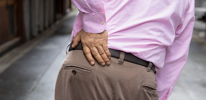 patient needing bone spur treatment in Ontario