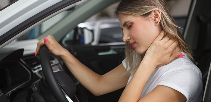 patient needing whiplash treatment in Ontario